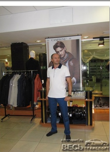 Бутик Classic Fashion представил новую коллекцию участникам конкурса"Мистер Автосалон 2013"