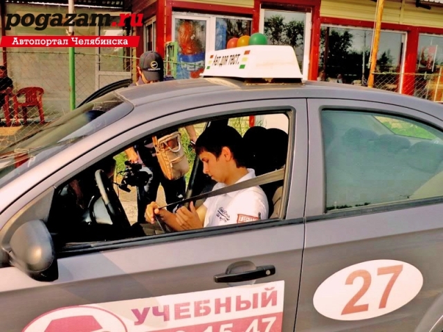Участники конкурса "Мистер Автосалон" сдали вождение на автоматизированном автодроме КАФС